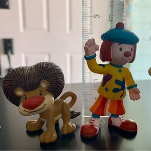 JoJos Circus - 3” Disney figures, JoJo, Goliath, Skeebo, Croaky, Trina & Dinky